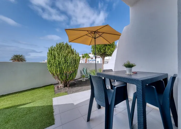בית נופש Casa Bella - Shared Pool And Terrace By Lanzarote
